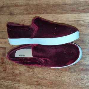 NWOT burgundy red velvet velour Mossimo from Target slip on comfy shoes
